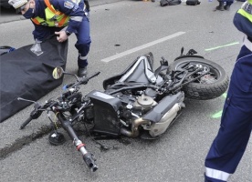 Mentővel ütközött és meghalt egy motoros Erzsébetvárosban
