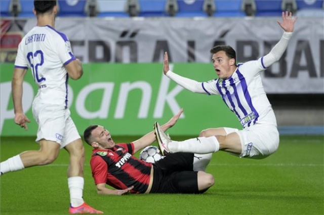 Labdarúgó NB I - Budapest Honvéd - Újpest FC