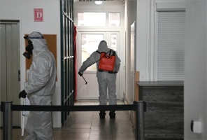 Koronavírus - Befejezte a közoktatási intézmények fertőtlenítését a Magyar Honvédség