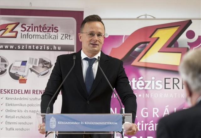 A kormány 128 millió forinttal támogatja a Szintézis Informatikai Zrt. informatikai szolgáltatói központját 