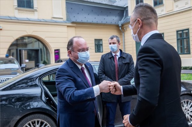 Magyar-román külügyminiszteri találkozó Gyulán