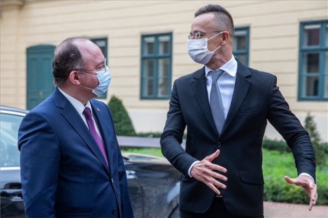 Magyar-román külügyminiszteri találkozó Gyulán