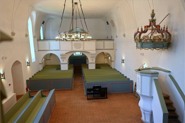 Felszentelték a magyar állami támogatással megújított sepsiszentgyörgyi vártemplomot