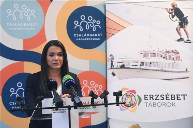 Koronavírus - Novák: idén megtartják az ottalvós Erzsébet-táborokat is