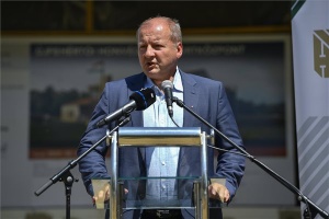 Simicskó István: jól halad a honvédelmi sportközpontok építése