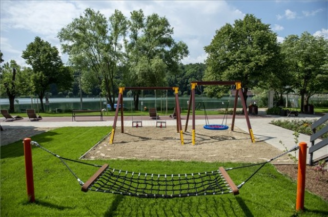 Megújult a Bánki-tó strandja