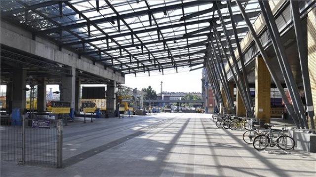 Egy hónapig szünetel a forgalom a Nyugati pályaudvaron