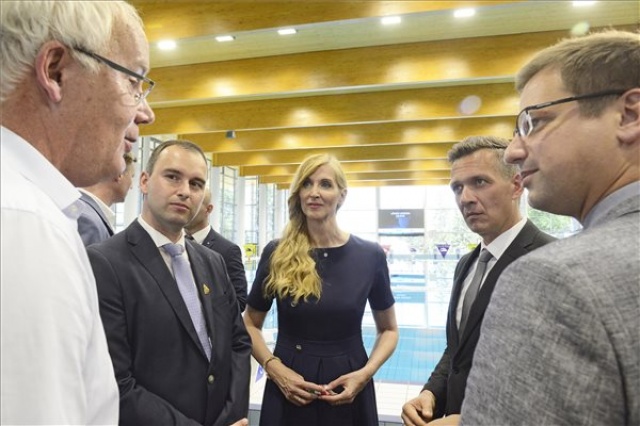 Modern városok - Átadták a soproni Lőver uszodát