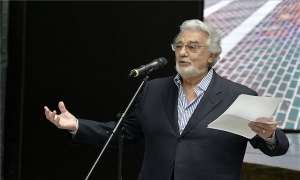 Plácido Domingo Győrben ad koncertet az egészségügyi dolgozók tiszteletére
