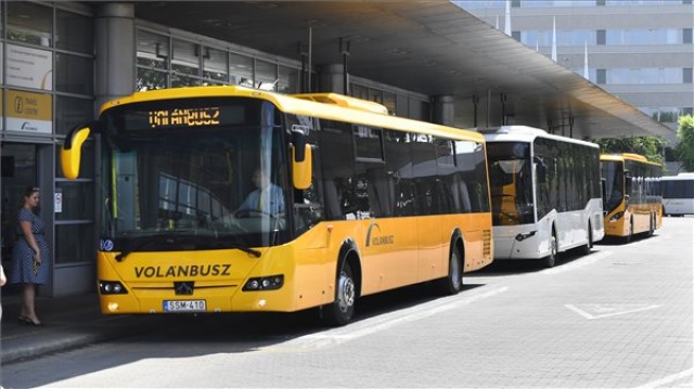A következő hónapokban 503 új buszt állít forgalomba a Volánbusz