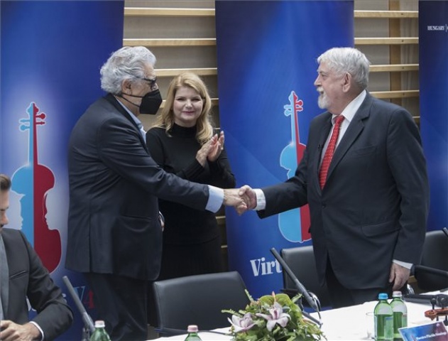 Sajtótájékoztató a Virtuózok V4+ Horvátország című produkcióról