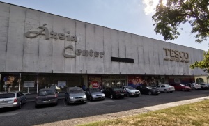 Dugonics tér Tesco