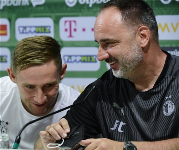 A Ferencváros sajtótájékoztatója a Slavia Praha elleni BL-mérkőzés előtt