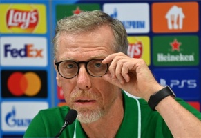 Labdarúgás - Peter Ströger, az FTC vezetőedzőjének sajtótájékoztatója