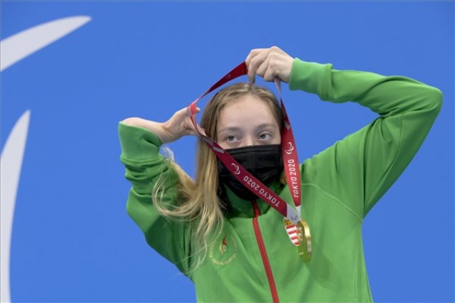 Paralimpia 2020 - Konkoly Zsófia aranyérmes 100 méteres pillangóúszásban