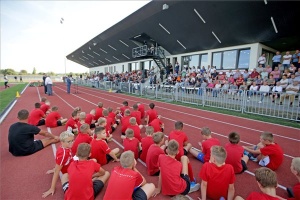 Átadták a felújított bonyhádi sportpályát