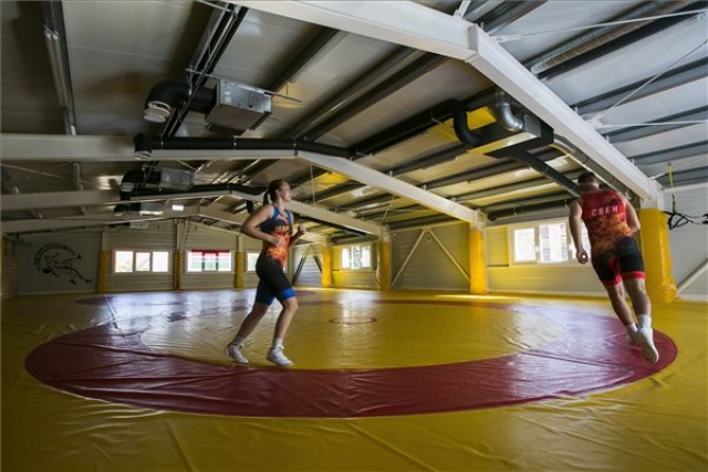 Átadták Szentesen a Szilver Sportházat
