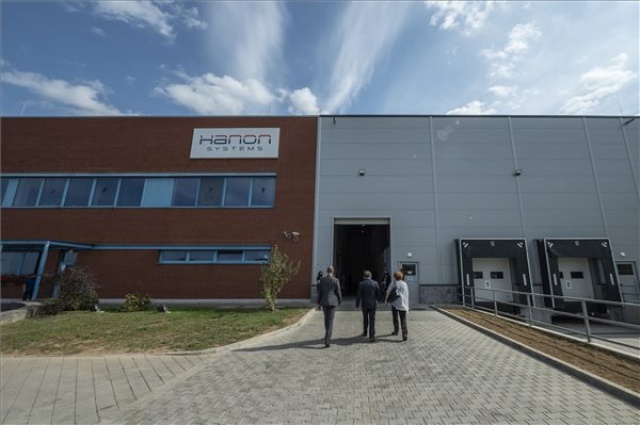Bővítette gyárát a Hanon Systems Rétságon