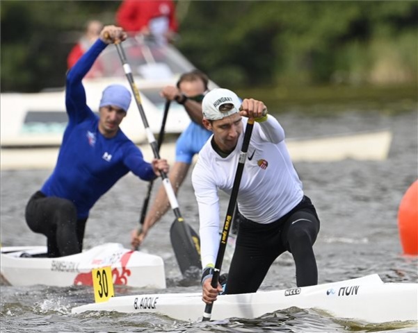 Kajak-kenu vb - Noé Bálint aranyérmes K-1 5000 méteren 