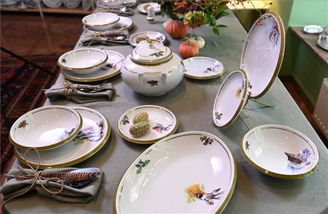 Vadászati világkiállítás - Új kollekciót mutatott be a Hollóházi Porcelánmanufaktúra