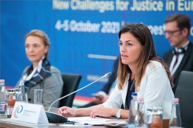 Igazságügyi miniszteri konferencia Gödöllőn