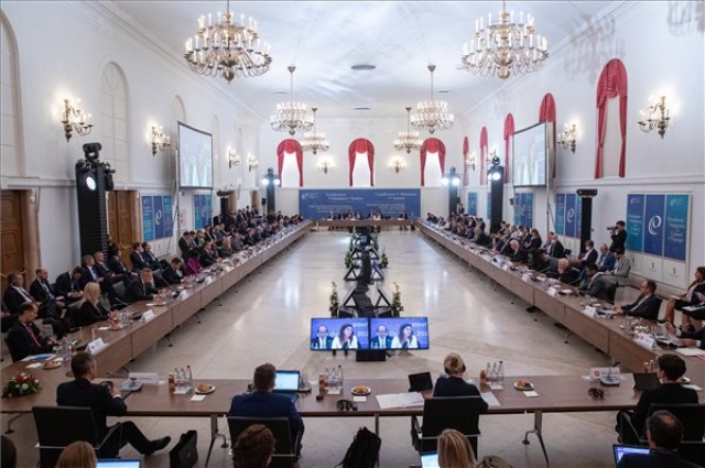 Igazságügyi miniszteri konferencia Gödöllőn