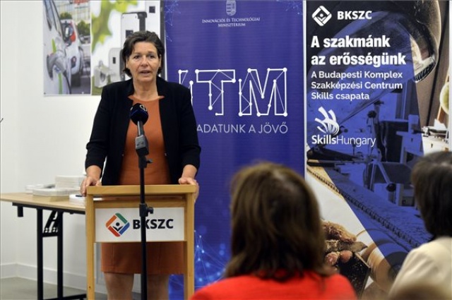 Új erősáramú szaktanteremmel bővült a budapesti Weiss Manfréd Szakgimnázium