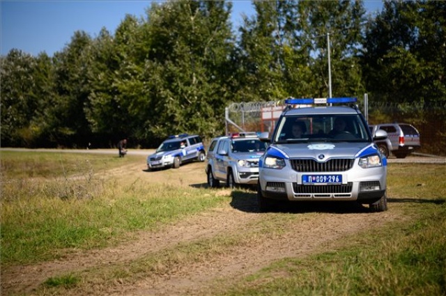 Illegális bevándorlás - Közös járőrszolgálat indult a szerb-magyar határon