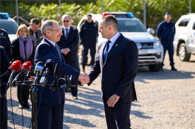 Illegális bevándorlás - Közös járőrszolgálat indult a szerb-magyar határon