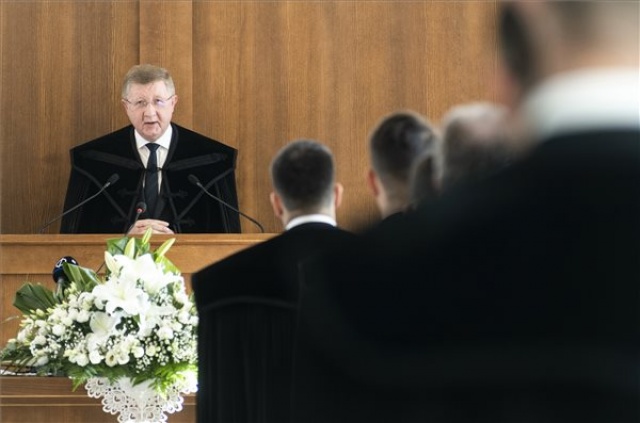 Felszentelték a helyi református egyházközség új templomát Rakamazon