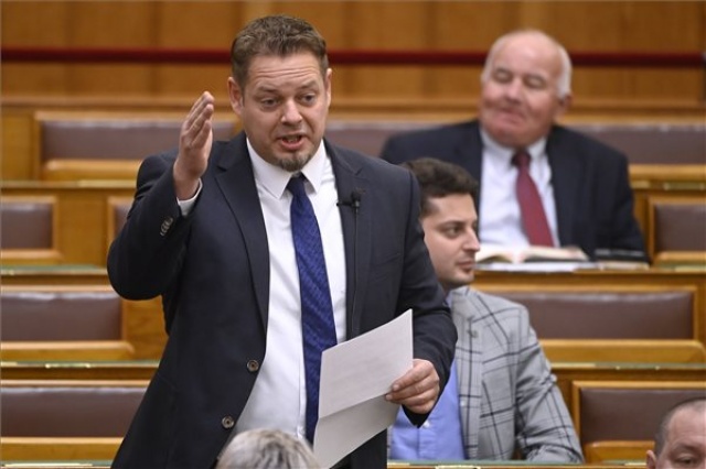 Az Országgyűlés plenáris ülése