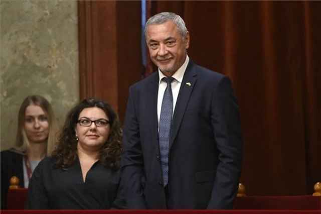 Az Országgyűlés plenáris ülése