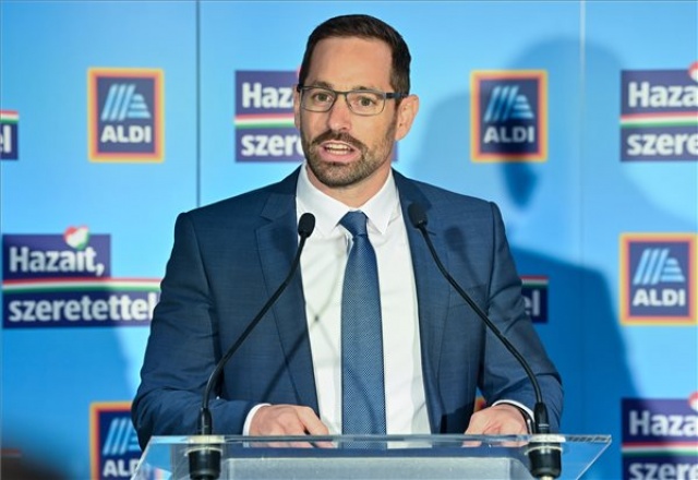 Az Aldi bővíti a belföldi eredetű húskínálatot a magyarországi üzleteiben
