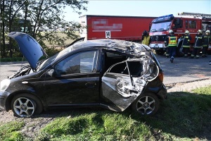 Fának csapódott egy autó az 51-es főúton, utasa meghalt