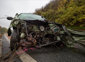 Baleset történt a 6-os főúton Dunakömlődnél