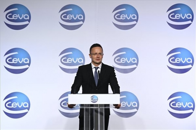 Nyolcmilliárd forint értékben létesül vakcinagyár Monoron 