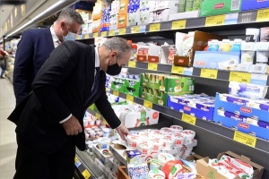 Az Aldi a jövőben csak magyar beszállítóktól szerzi be az alapvető tejtermékeket és a tojást