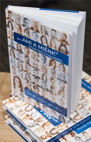 Ami a miénk - A család fontosságáról szóló kötetet mutattak be a Várkert Bazárban