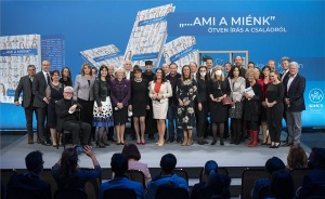 Ami a miénk - A család fontosságáról szóló kötetet mutattak be a Várkert Bazárban