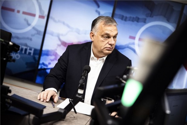 Miniszterelnöki interjú a Kossuth Rádióban