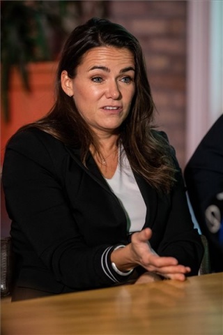 Szegedi egyetemistákkal találkozott Novák Katalin