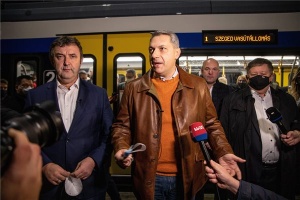 Elindult az utasokat szállító tram-train Hódmezővásárhely és Szeged között