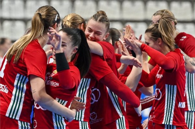 Női kézilabda-vb - Magyarország-Csehország