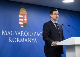 Gulyás: az Ab megerősítette a magyar migrációs politikát