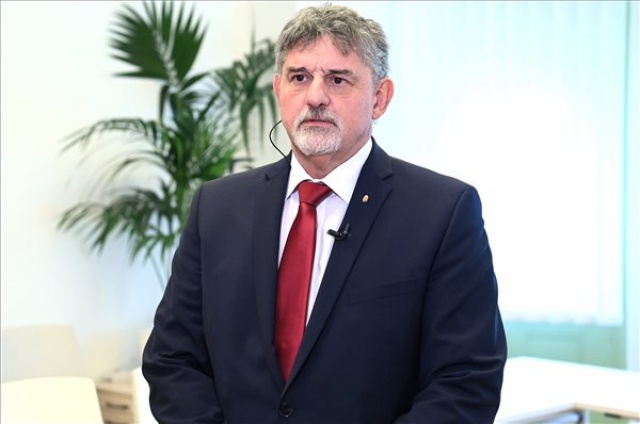 Koronavírus - Újabb oltási akció indul januárban - György István sajtótájékoztatója