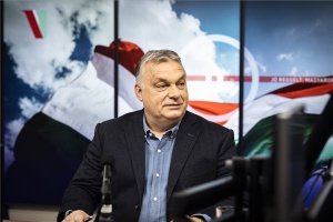 Miniszterelnöki interjú a Kossuth rádióban