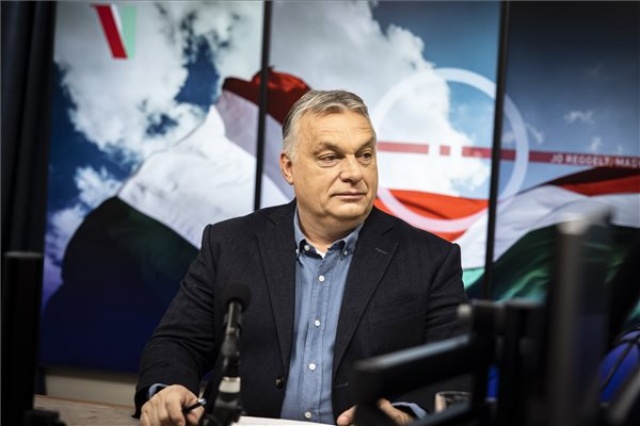 Miniszterelnöki interjú a Kossuth rádióban