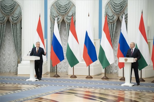 Orbán Viktor Moszkvában