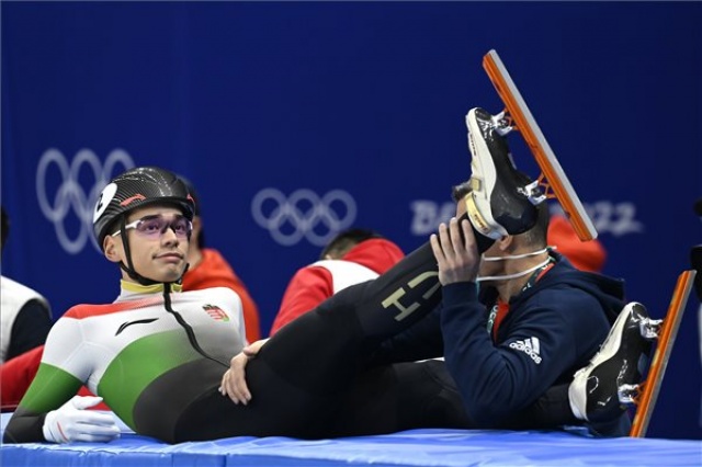 Peking 2022 - Gyorskorcsolya - Liu Shaoang bronzérmes 1000 méteren