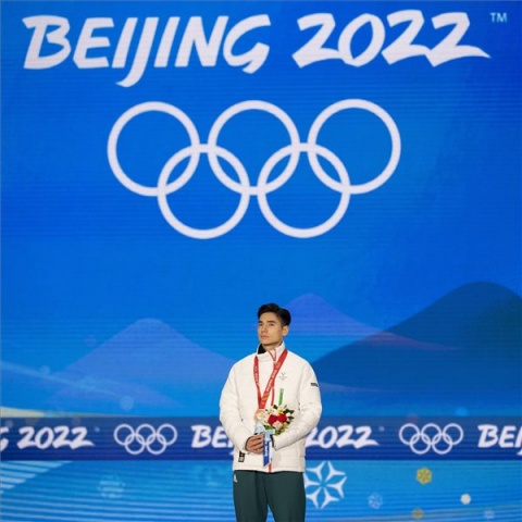 Peking 2022 - Gyorskorcsolya - Liu Shaoang bronzérmes 1000 méteren